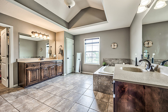 5220MeadowlarkDr-30