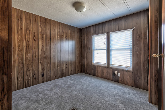 18321HighViewDr-18