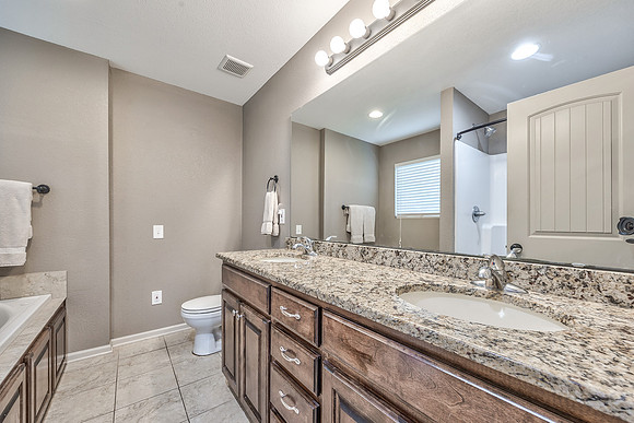15239Sycamore-19
