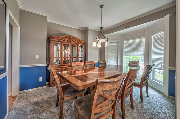 8116NCosbyAve-24