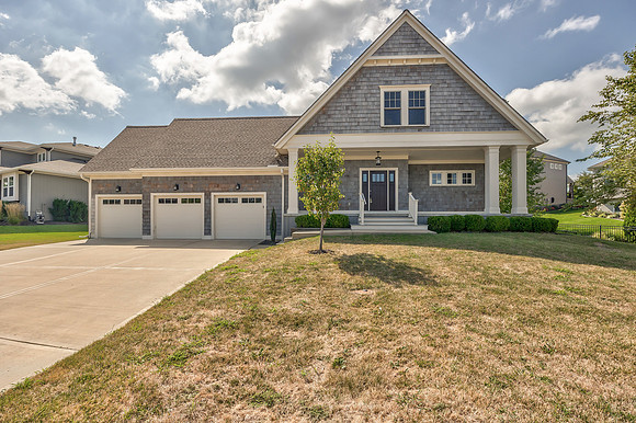 9742ShadyBendCir-1