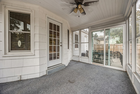 5617RoeBlvd-17