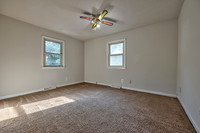 5732NorthAva-13