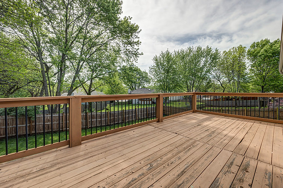 1421NEGrandAve-1