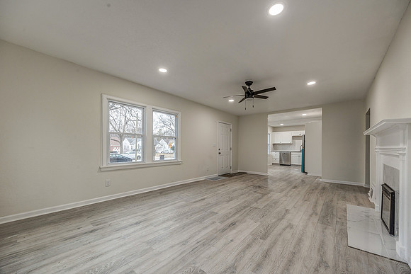 1512E76ST-8