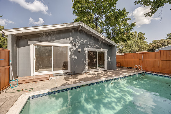 7957ColonyLn-28