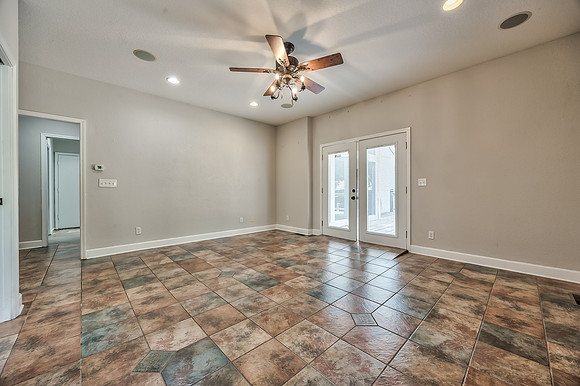13745SBlackfootDr-30