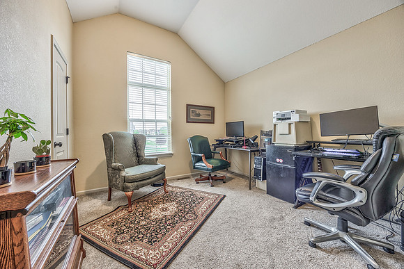 15239Sycamore-15