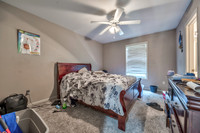 8116NCosbyAve-5